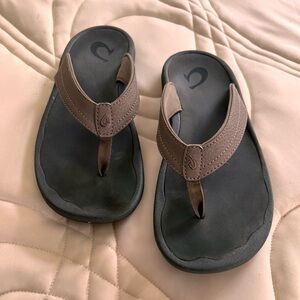 OluKia Flip Flops - W8